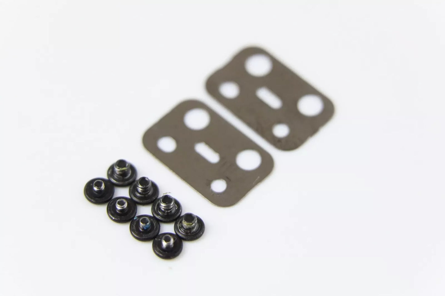 Pavé tactile avec câble flexible