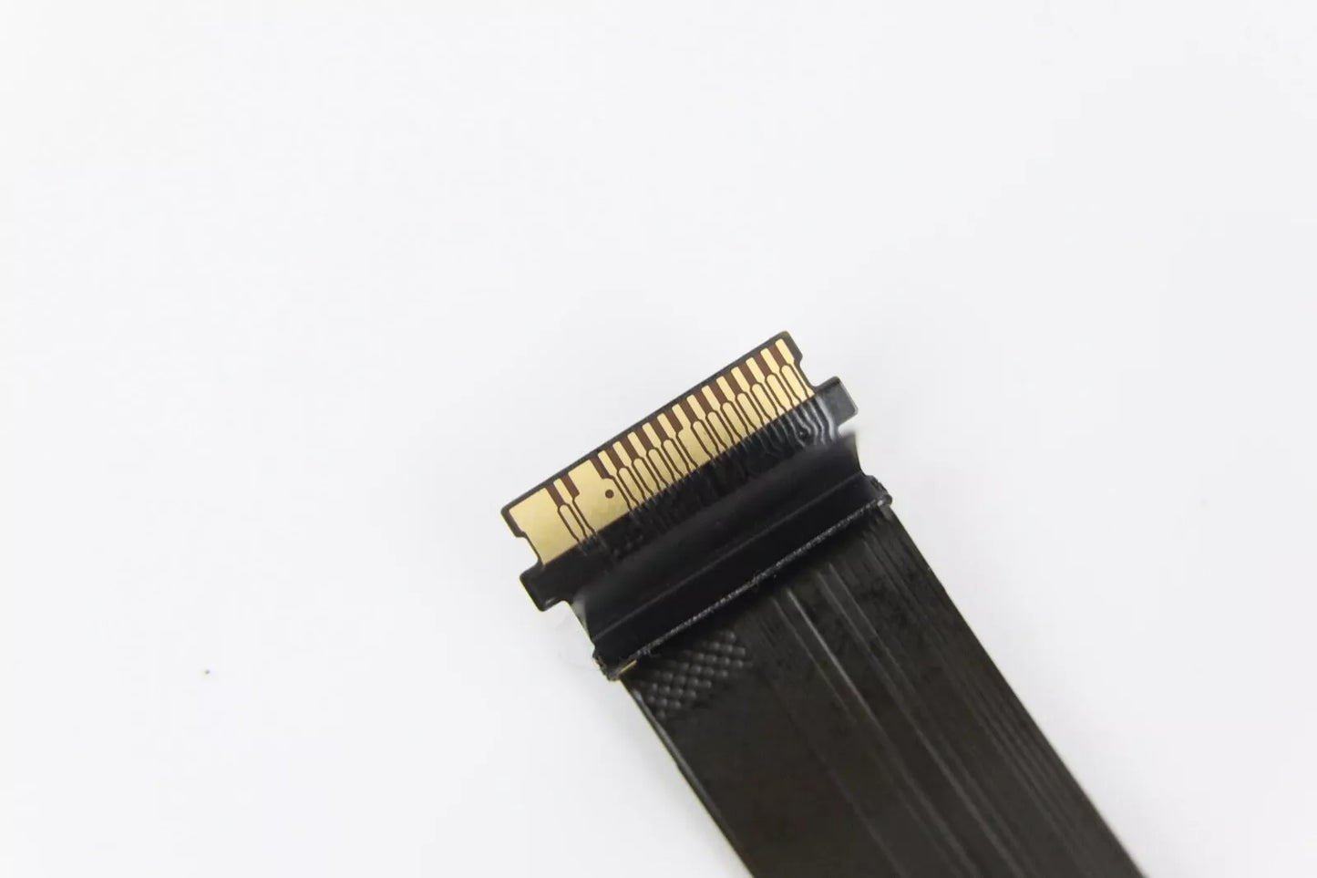 Pavé tactile avec câble flexible 