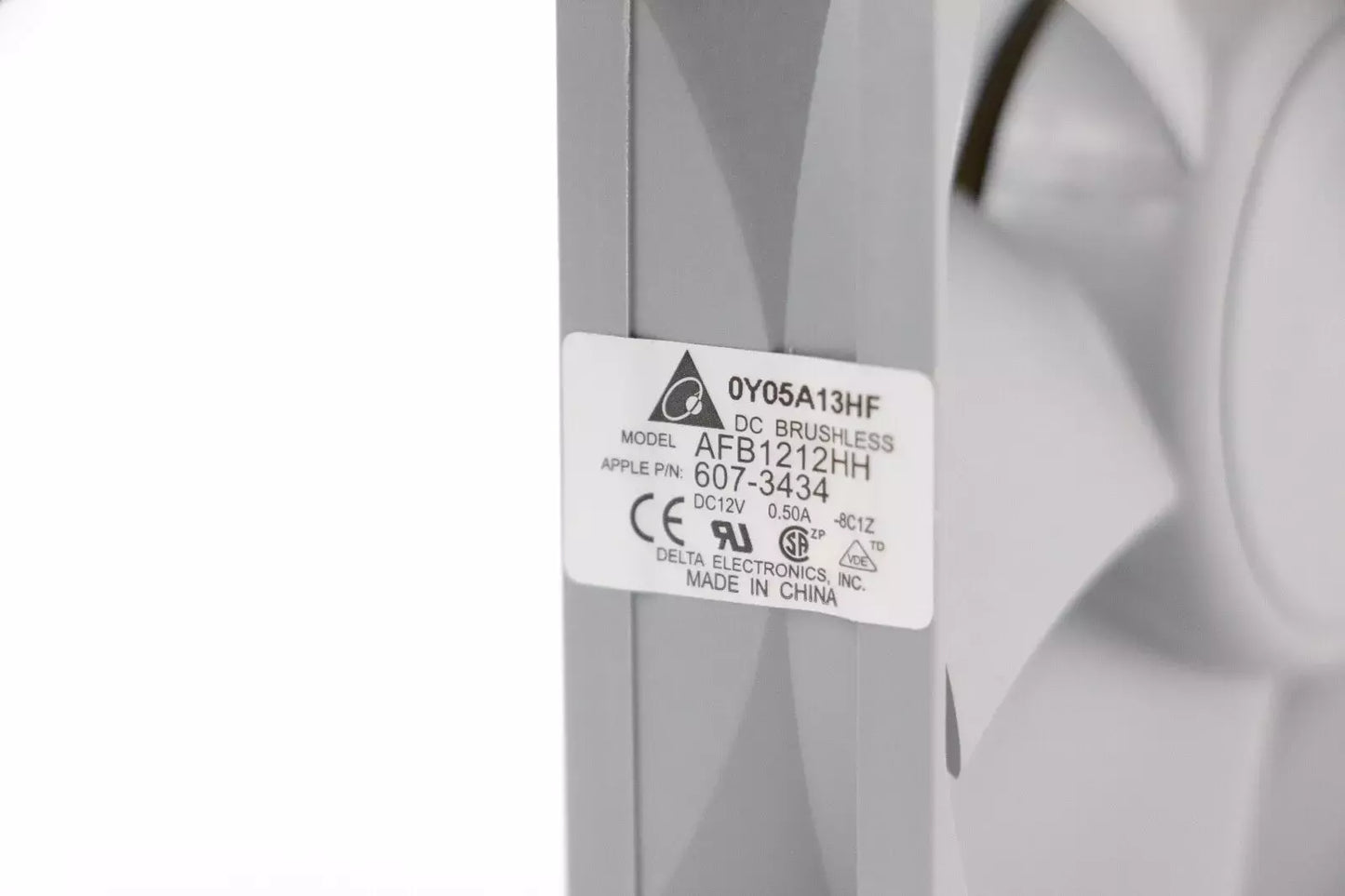 Ventilateur de refroidissement de la baie optique 