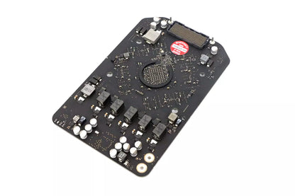 Carte graphique A - 820-3532 (SANS EMPLACEMENT SSD) 