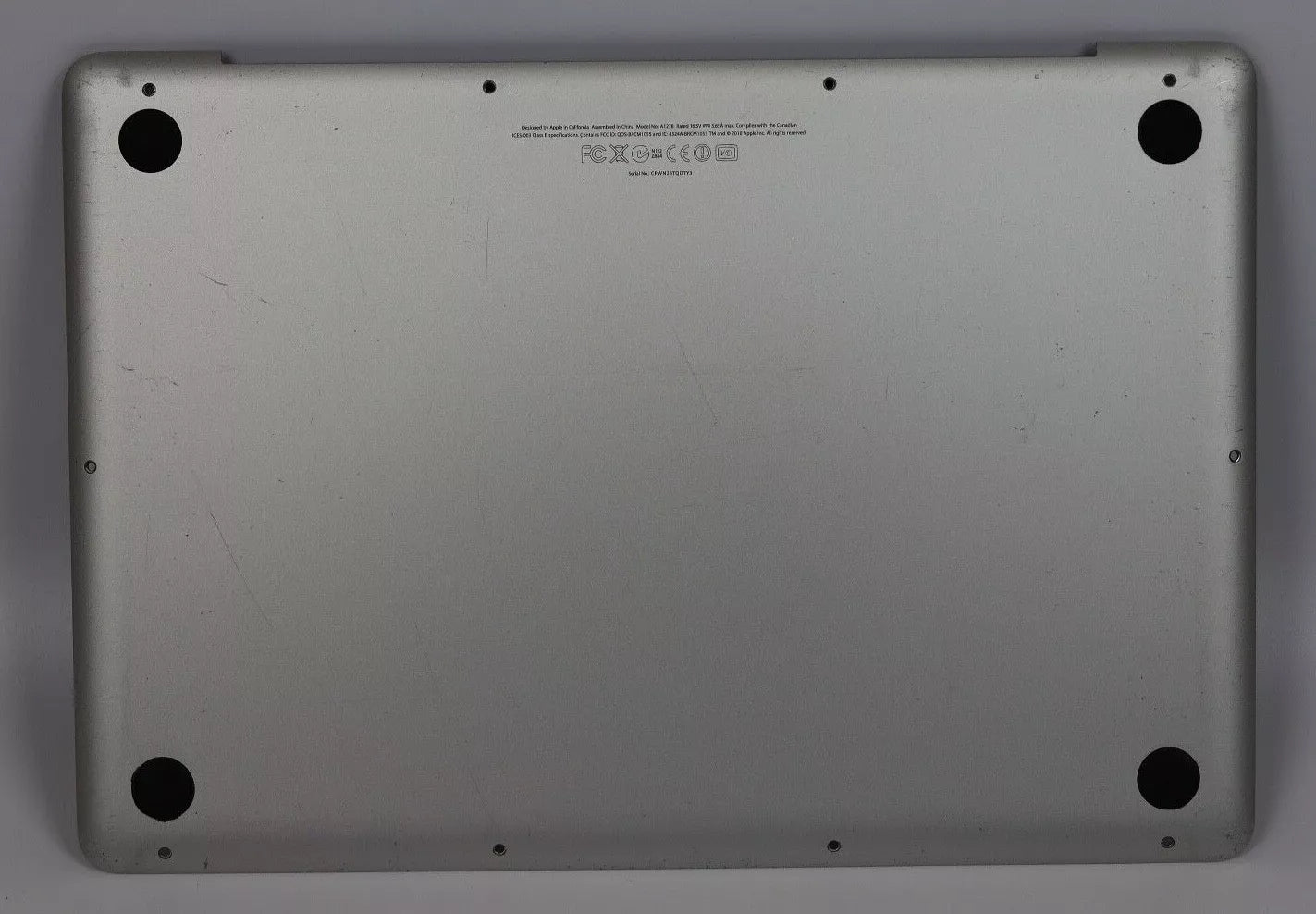 Couvercle du boîtier inférieur 